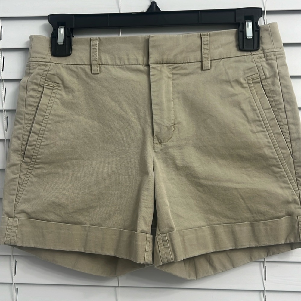 VINCE shorts size 2